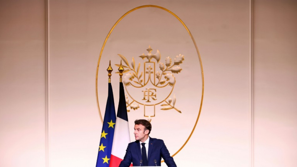 Juzgan en Francia a 13 ultraderechistas por querer atentar contra Macron