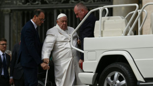 Gesundheitszustand von Papst Franziskus verbessert