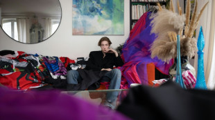 A moda surrealista de Schiaparelli abre a Semana da Alta-Costura de Paris