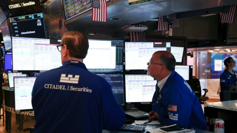  Wall Street ouvre sans entrain, attend la d&eacute;cision de la Fed 