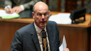 Vote de confiance: "Nous sommes &agrave; la bataille pour avoir une majorit&eacute; le 8 septembre", assure Lombard 