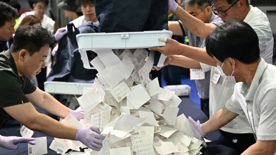 El candidato de centroizquierda Lee Jae-myung, ganador en la presidencial en Corea del Sur, seg&uacute;n un sondeo