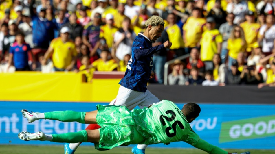  Fran&ccedil;a vence Col&ocirc;mbia (3-1) e confirma sua for&ccedil;a a menos de 3 meses da Copa 