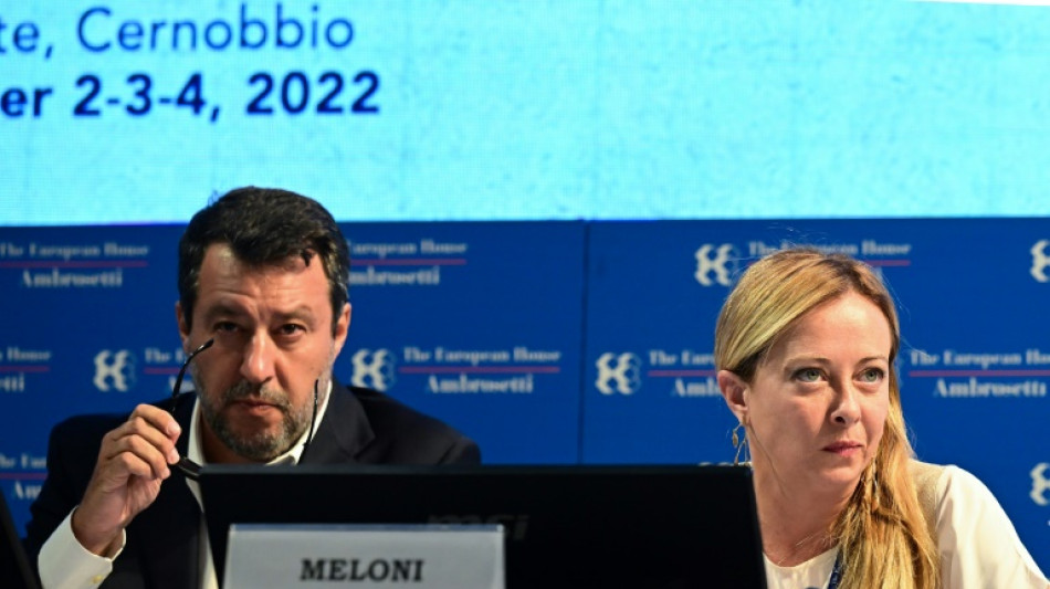 Matteo et Giorgia: un fauteuil pour deux &agrave; l'extr&ecirc;me droite italienne