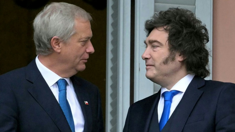  Argentine: le pr&eacute;sident chilien Kast re&ccedil;u par Milei pour son premier d&eacute;placement &agrave; l'&eacute;tranger 