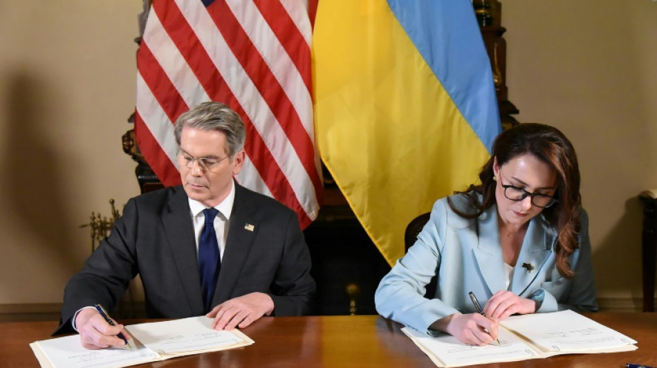EEUU firma con Ucrania para acceder a los recursos minerales ucranianos