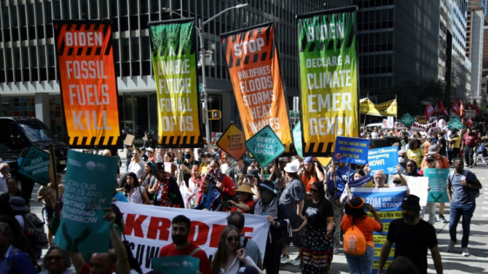 Zehntausende demonstrieren in New York für ein Ende fossiler Brennstoffe
