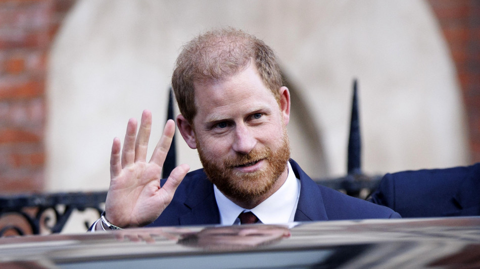 Bufera su ong, principe Harry scagionato da accuse di bullismo