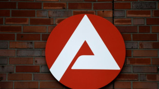 Jugendarbeitslosigkeit stabil - aber immer mehr Arbeitslose ohne Berufsabschluss