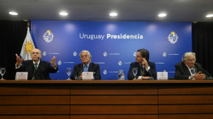 'Nunca mais', dizem presidente e ex-presidentes do Uruguai nos 50 anos do aniversário do golpe