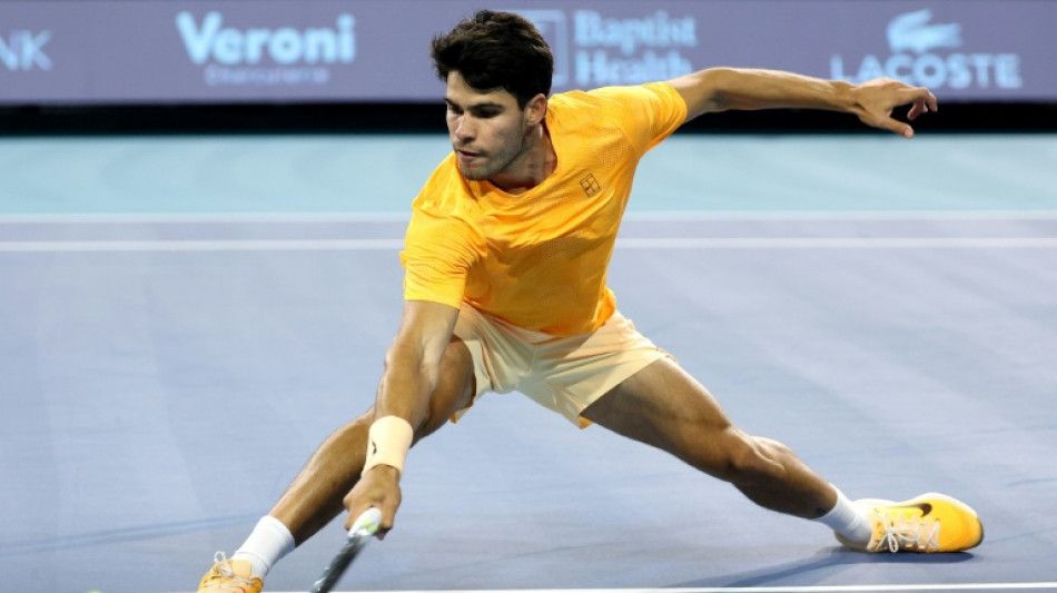  Top-ranked Alcaraz, Sabalenka win Miami openers 