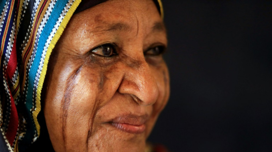 Marqués à vie: les derniers scarifiés du Soudan