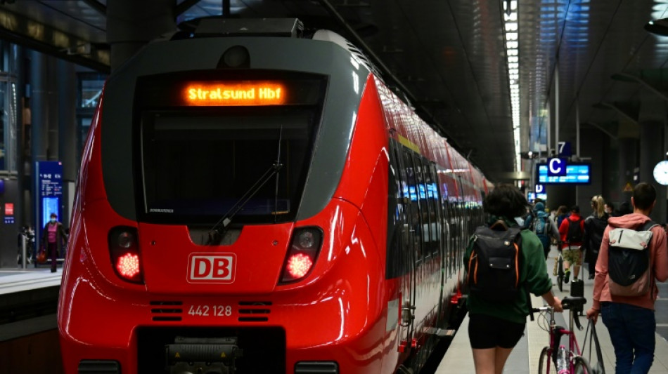 Verkehrsminister der L&auml;nder erwarten Preiserh&ouml;hung beim Deutschlandticket ab 2025