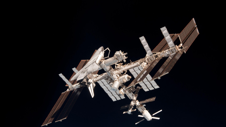  Installati nuovi pannelli solari per dare energia alla Stazione Spaziale 