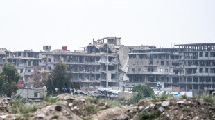 Siria, Israele bombarda zona palazzo presidenziale Damasco