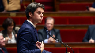 Gabriel Attal face &agrave; sa premi&egrave;re motion de censure
