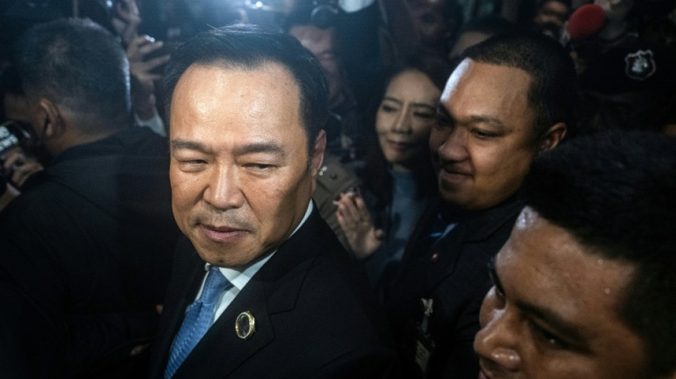 Thaïlande: le Premier ministre élu s'engage à organiser de nouvelles élections