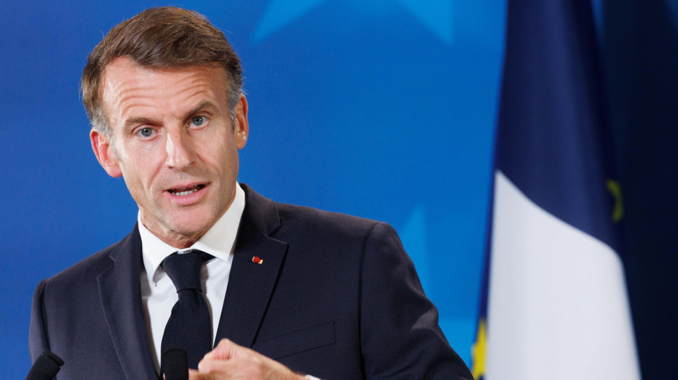  Macron, 'nessun posto per la violenza, chi distrugge e saccheggia verr&agrave; punito' 
