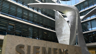 Siemens meldet "starkes" Quartal und hebt Prognosen f&uuml;r 2023