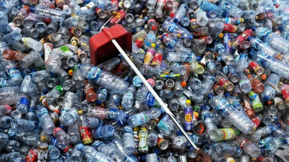 175 Länder beenden in Paris Beratungen über künftiges Abkommen zu Plastikmüll