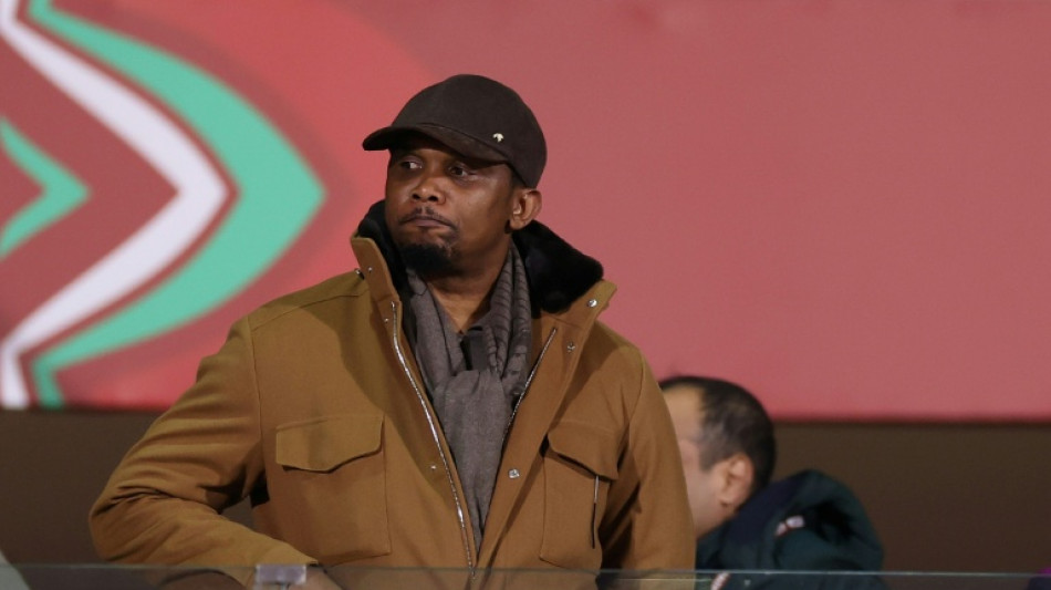 Samuel Eto'o declara apoio ao presidente da Fifa, Gianni Infantino 