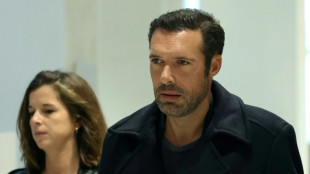 Agressions sexuelles: Nicolas Bedos condamn&eacute; &agrave; six mois sous bracelet &eacute;lectronique