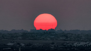 Espa&ntilde;a evacua de Gaza a 44 menores heridos y a sus familiares