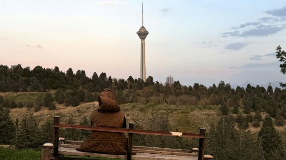  Israeli strikes kill Iran Guards intel chief as Trump deadline looms 