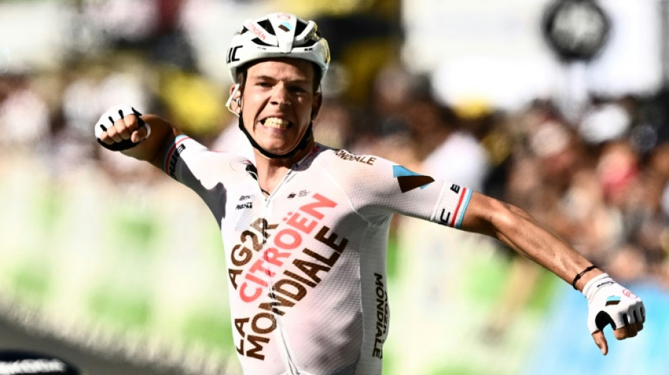 Jungels wins Tour de France Alpine prelude, Pogacar holds yellow jersey