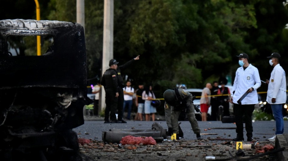  Colombie: au moins 11 bless&eacute;s dans l'explosion d'un camion pi&eacute;g&eacute;, &agrave; six jours de l'investiture du pr&eacute;sident &eacute;lu 