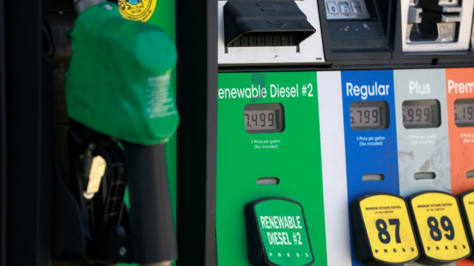  Los precios del petr&oacute;leo se disparan tras nuevos ataques en Oriente Medio 