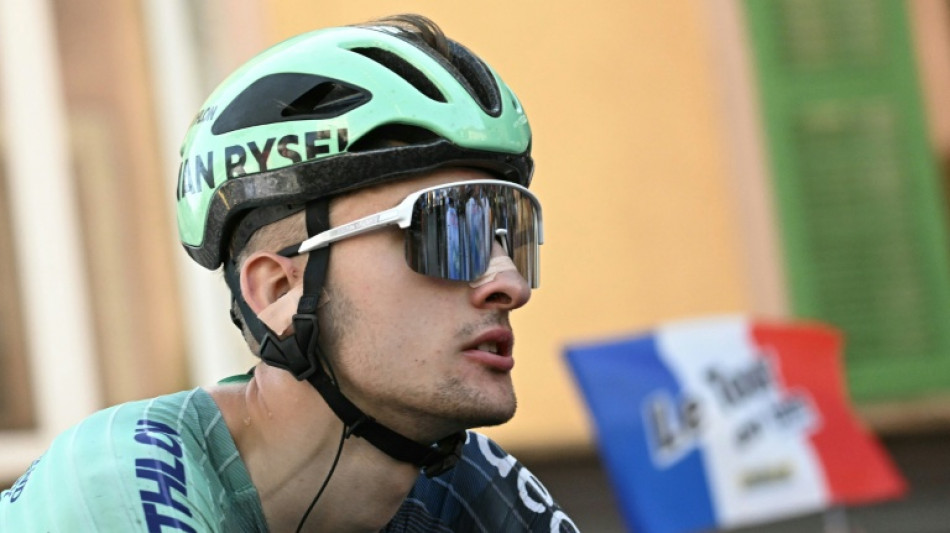  Seixas 'crushes' teammates in training to draw Pogacar comparisons 