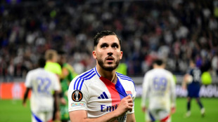 Equipe de France: l'heure de Cherki a sonn&eacute;, h&eacute;catombe en d&eacute;fense  