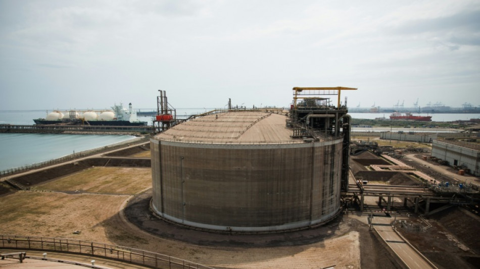  Europe wary as gas stocks languish at lows while winter looms 