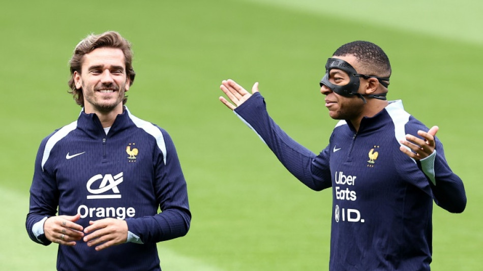 Euro-2024: premi&egrave;res places en jeu pour France et Angleterre