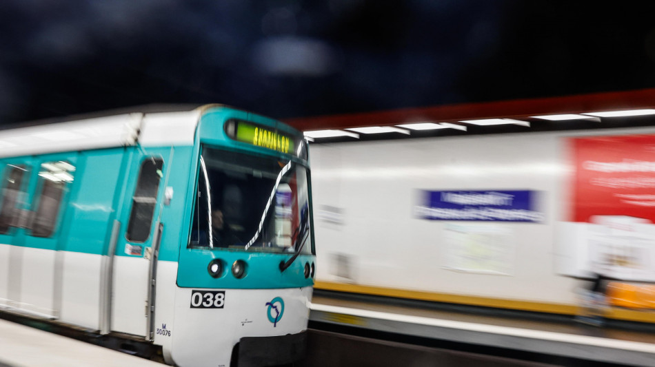 Treno deragliato in Francia, la polizia privilegia la pista del sabotaggio
