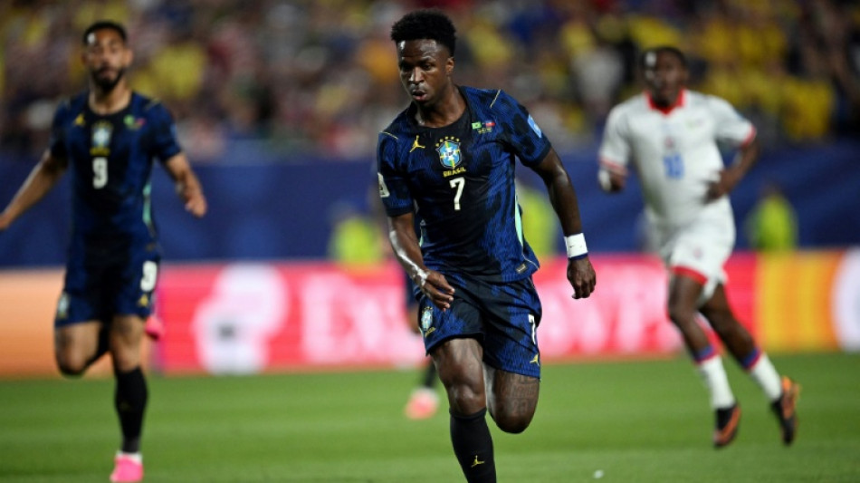  Brasil ganhou 'confian&ccedil;a' para a Copa com 'atua&ccedil;&atilde;o excelente' contra o Haiti, diz Vini Jr 