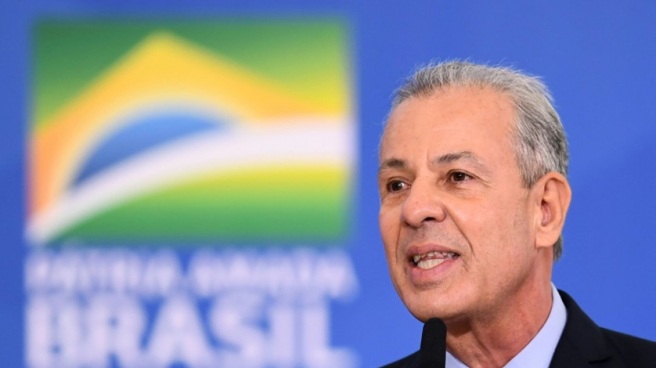 Bolsonaro cambia ministro de Energía tras nuevos aumentos de combustibles