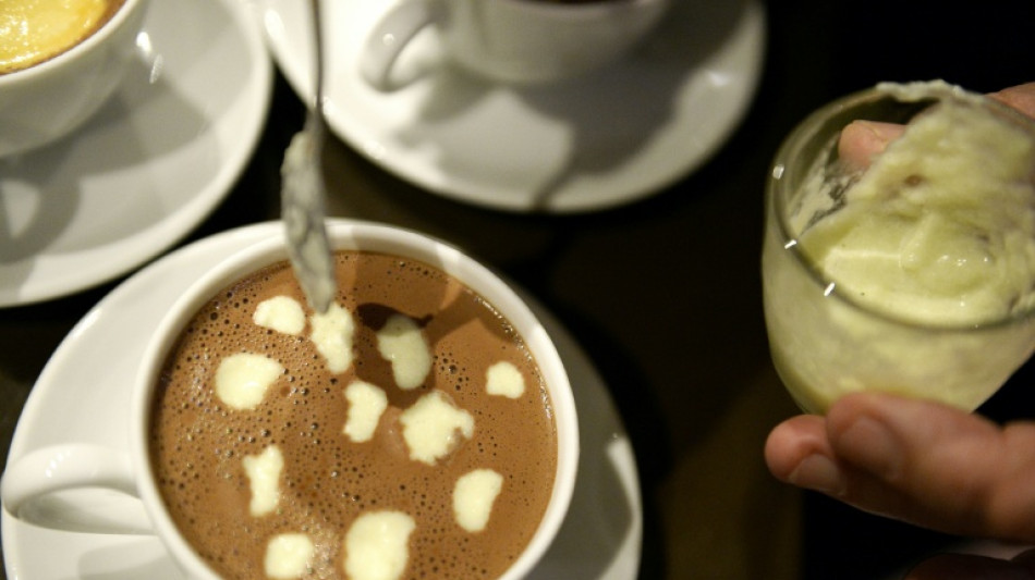  Fam&iacute;lia processa resort nos EUA por servir chocolate quente muito quente 