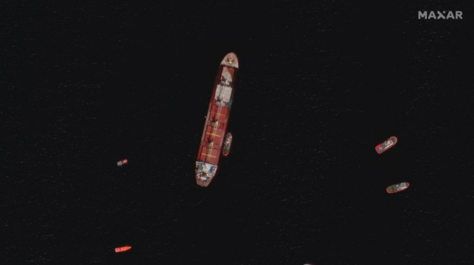 Verunglücktes Frachtschiff vor Gibraltar verliert Schweröl