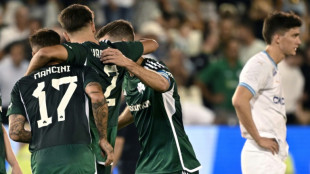 Olympique perde para o Panathinaikos e se complica na pr&eacute; da Champions