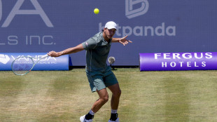 Wimbledon: Darderi subito fuori, vince Quinn in tre set