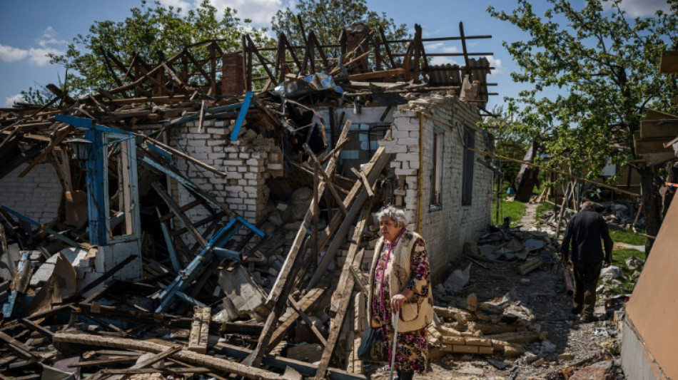 Ukraine: la Finlande aux portes de l'Otan, Moscou continue à bombarder dans l'Est