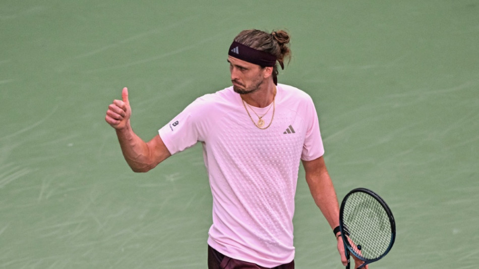  60. Saisonsieg: Zverev im Achtelfinale von Shanghai 