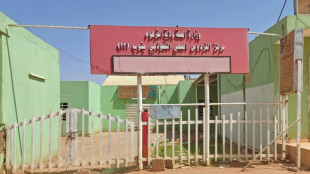 Novos bombardeios abalam Sudão, sem avanço nas negociações de trégua