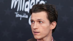 Acrobazia va male sul set, Tom Holland finisce in ospedale