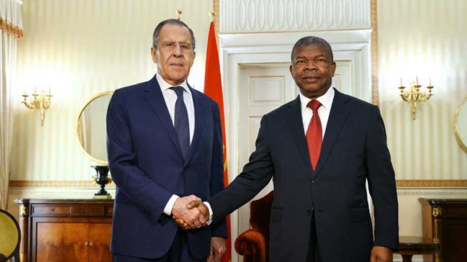 La Russie, en opération séduction en Afrique, fustige l'
