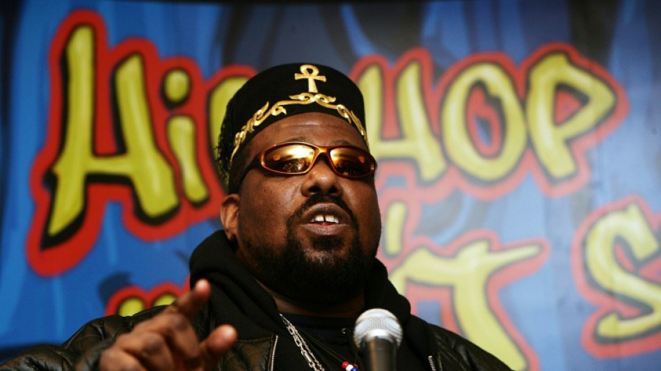  Pioneiro do hip hop, Afrika Bambaataa morre aos 68 anos 