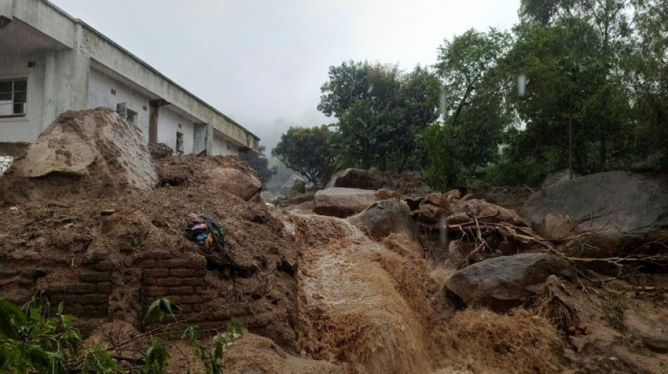 Malawi cyclone toll jumps to 190 as hopes for survivors dwindle