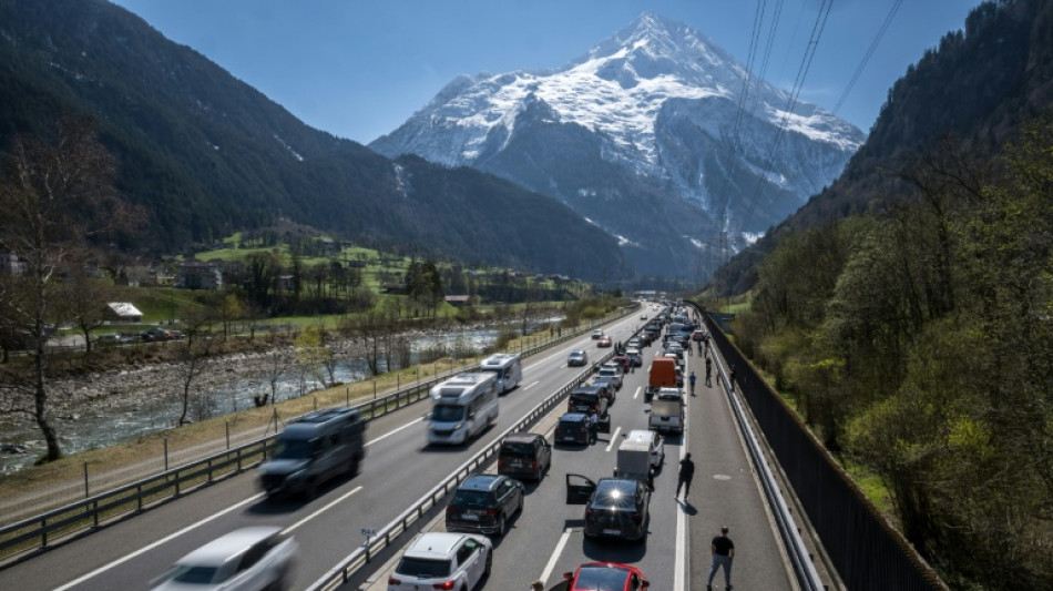  R&uuml;ckreisewelle nimmt Fahrt auf: ADAC rechnet erneut mit Staus an Wochenende 